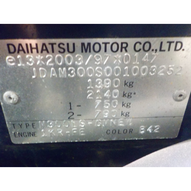 Światło tylne nadwozia z prawej Daihatsu Sirion 2 (M3) (2005 - 2013) Hatchback 1.0 12V DVVT (1KR-FE)