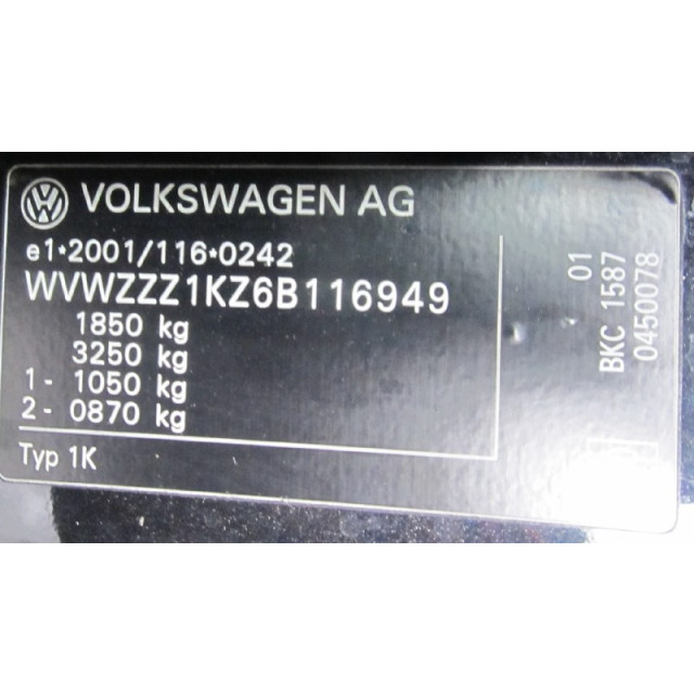 Zbiornik płynu chłodzącego Volkswagen Golf V (1K1) (2003 - 2006) Hatchback 1.9 TDI (BKC)
