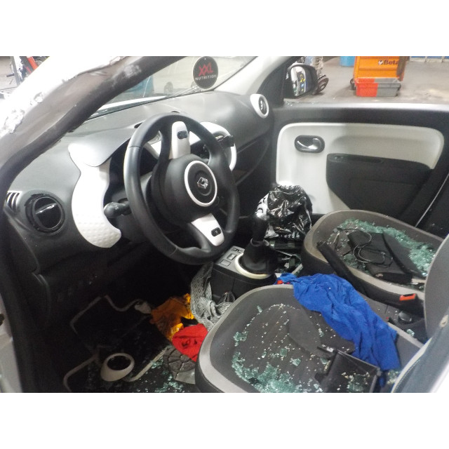 Skrzynia biegów mechaniczna Renault Twingo III (AH) (2014 - teraz) Hatchback 5-drs 1.0 SCe 70 12V (H4D-400(H4D-A4))