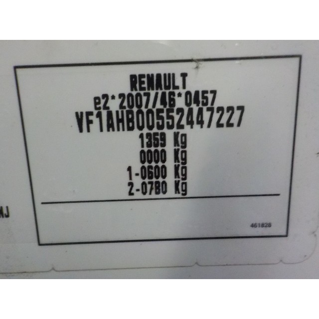 Pompa układu klimatyzacji Renault Twingo III (AH) (2014 - teraz) Hatchback 5-drs 1.0 SCe 70 12V (H4D-400(H4D-A4))