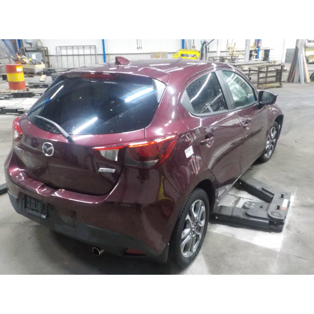Jednostka sterująca oświetleniem Mazda 2 (DJ/DL) (2014 - 2017) Hatchback 1.5 SkyActiv-G 90 (P5Y8)
