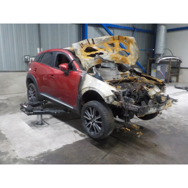 Zacisk hamulcowy tylny lewy Mazda CX-3 (2015 - teraz) SUV 2.0 SkyActiv-G 120 (PEXB)