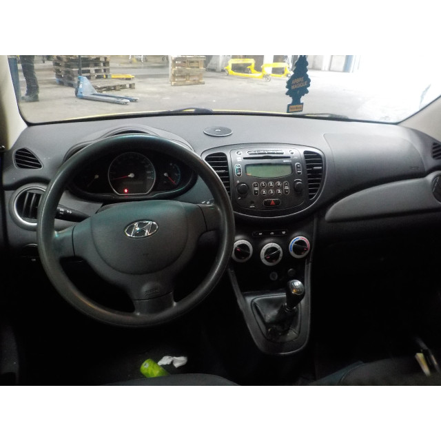 Lusterko zewnętrzne prawe Hyundai i10 (F5) (2008 - 2011) Hatchback 1.2i 16V (G4LA)