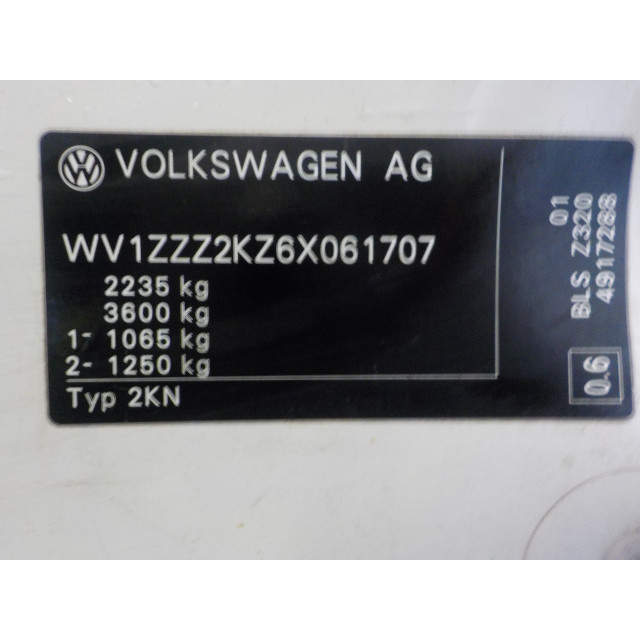 Płytka blokująca przedniej krawędzi Volkswagen Caddy III (2KA/2KH/2CA/2CH) (2004 - 2010) Van 1.9 TDI (BLS)