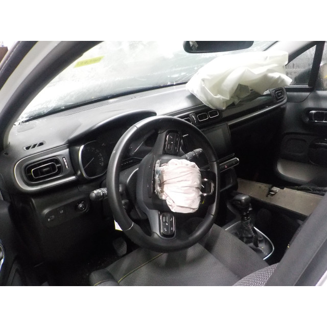Drzwi tylne prawe Citroën C3 (SX/SW) (2016 - teraz) Hatchback 1.2 12V e-THP PureTech 110 (EB2ADT(HNP))