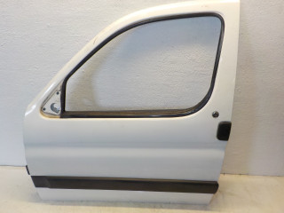 Drzwi przednie lewe Peugeot Partner (2005 - 2008) Van 1.6 HDI 75 (DV6BTED4(9HW))
