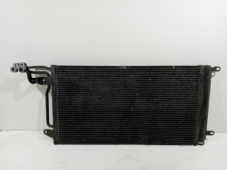 Chłodnica układu klimatyzacji Audi A1 Sportback (8XA/8XF) (2012 - 2015) Hatchback 5-drs 1.2 TFSI (CBZA)