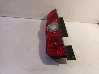 Lewe tylne światło na zewnątrz Vauxhall / Opel Combo (2012 - 2018) Van 1.3 CDTI 16V ecoFlex (A13FD)