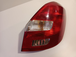 Światło tylne nadwozia z prawej Skoda Fabia II (5J) (2007 - 2014) Hatchback 5-drs 1.4i 16V (BXW)