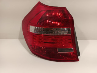 Lewe tylne światło na zewnątrz BMW 1 serie (E81) (2008 - 2011) Hatchback 3-drs 116i 2.0 16V (N43-B20A)