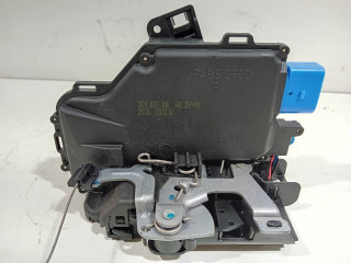 Mechanizm elektryczny centralnego zamka drzwi przednich prawych Volkswagen Golf VI Variant (AJ5/1KA) (2009 - 2013) Combi 1.6 TDI 16V 105 (CAYC(Euro 5))
