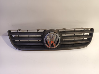 Atrapa/grill Volkswagen Polo IV (9N1/2/3) (2002 - 2006) Hatchback 1.4 FSI 16V (AXU)