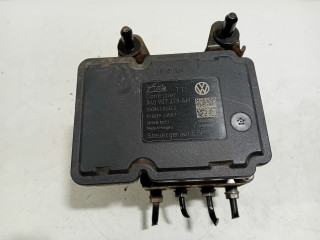 Pompa układu ABS Skoda Yeti (5LAC) (2009 - 2017) SUV 2.0 TDI 16V (CFHA)