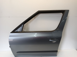 Drzwi przednie lewe Skoda Yeti (5LAC) (2009 - 2017) SUV 2.0 TDI 16V (CFHA)