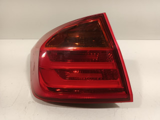 Lewe tylne światło na zewnątrz BMW 3 serie (F30) (2012 - 2018) Sedan 316d 2.0 16V (N47-D20C)