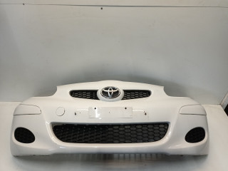 Zderzak przedni Toyota Aygo (B10) (2005 - 2014) Hatchback 1.0 12V VVT-i (1KR-FE)