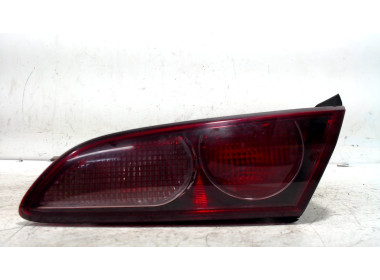 Światło tylne w klapie tylnej z prawej Alfa Romeo 159 Sportwagon (939BX) (2006 - 2012) Combi 1.9 JTDm (939.A.7000)